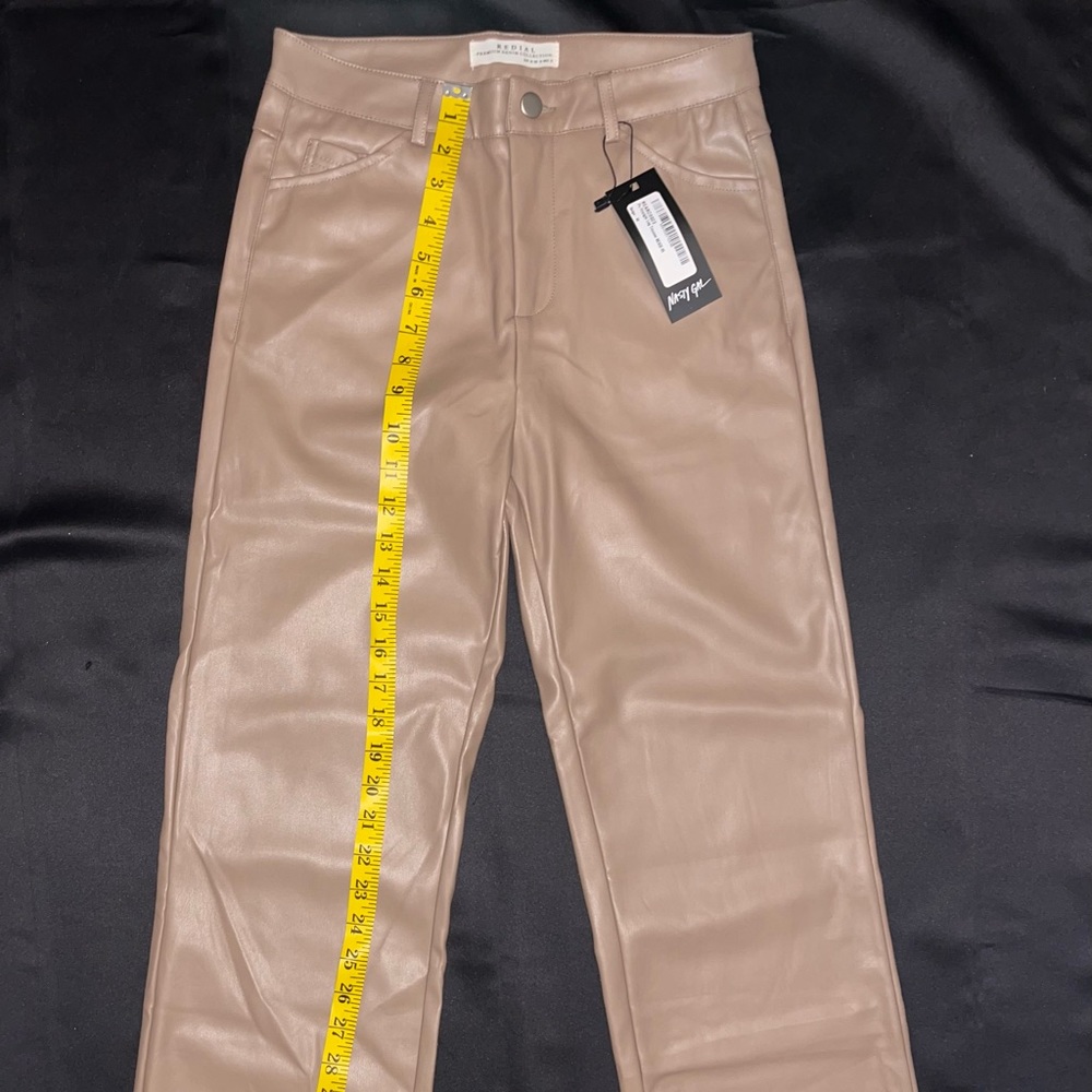 Stylish play leather pants